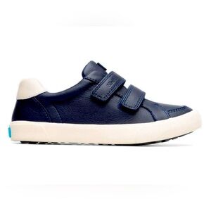Camper Sz 33 Pursuit Navy Blue Leather Sneaker with Velcro Straps